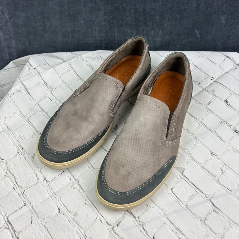 Ecco Men’s Gray and Blue Loafers Sz 12 — see description